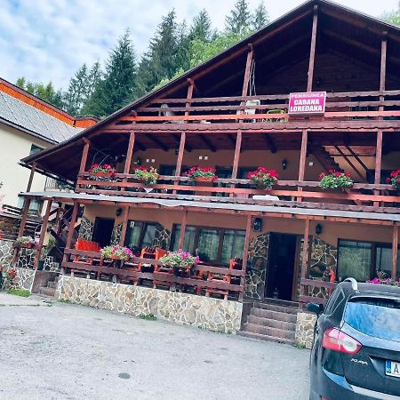 Cabana Loredana Vadu Motilor Buitenkant foto