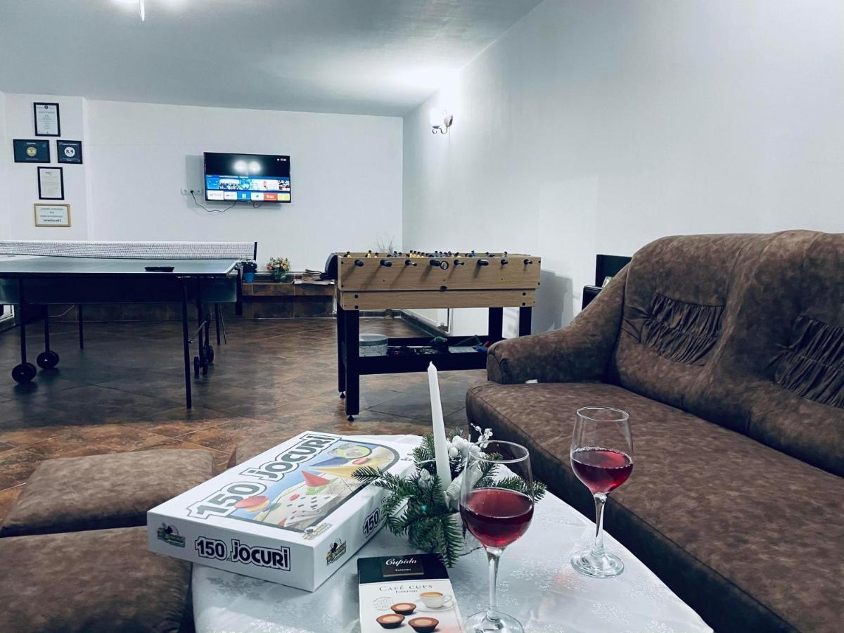 Cabana Loredana Vadu Motilor Buitenkant foto
